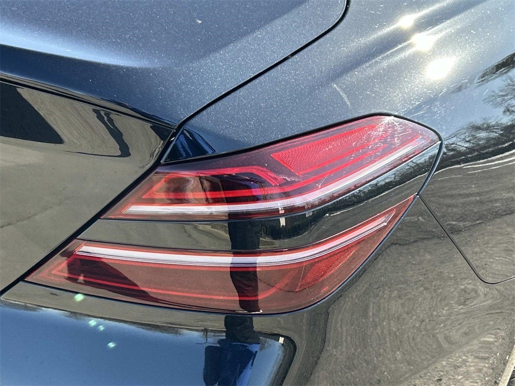 2023 Genesis G70 2.0T