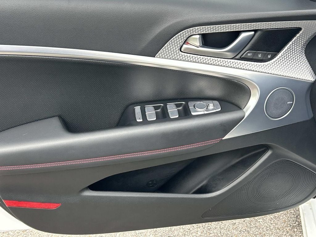 2023 Genesis G70 3.3T