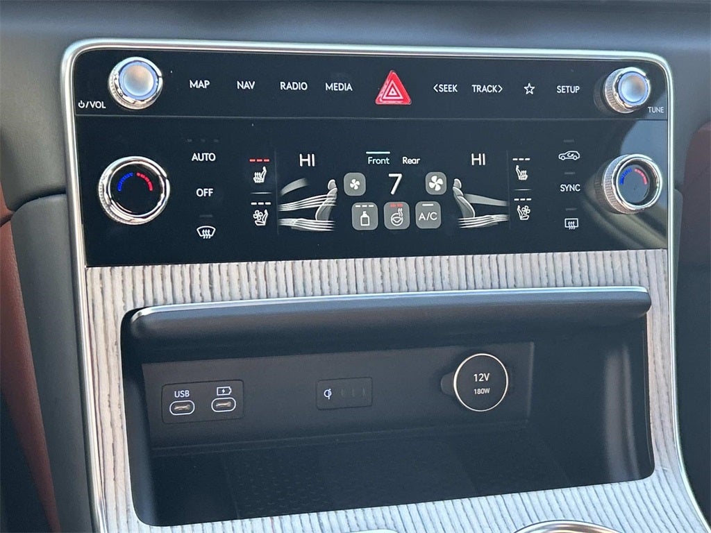 2025 Genesis GV80 Prestige