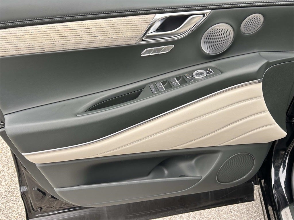 2025 Genesis GV80 Prestige