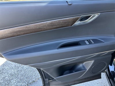 2025 Genesis GV80 Select