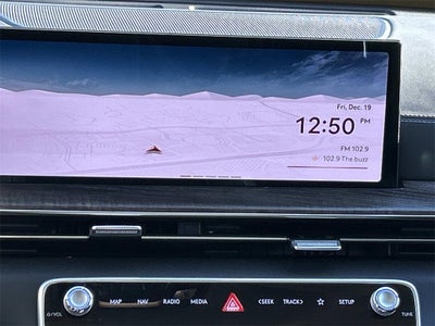 2025 Genesis GV80 Select