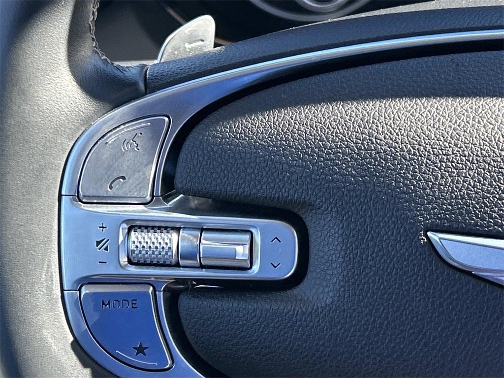 2023 Genesis GV70 2.5T