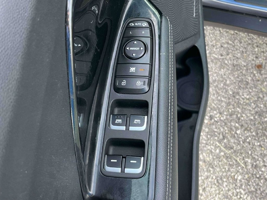 2022 Kia Niro Plug-In Hybrid EX Premium