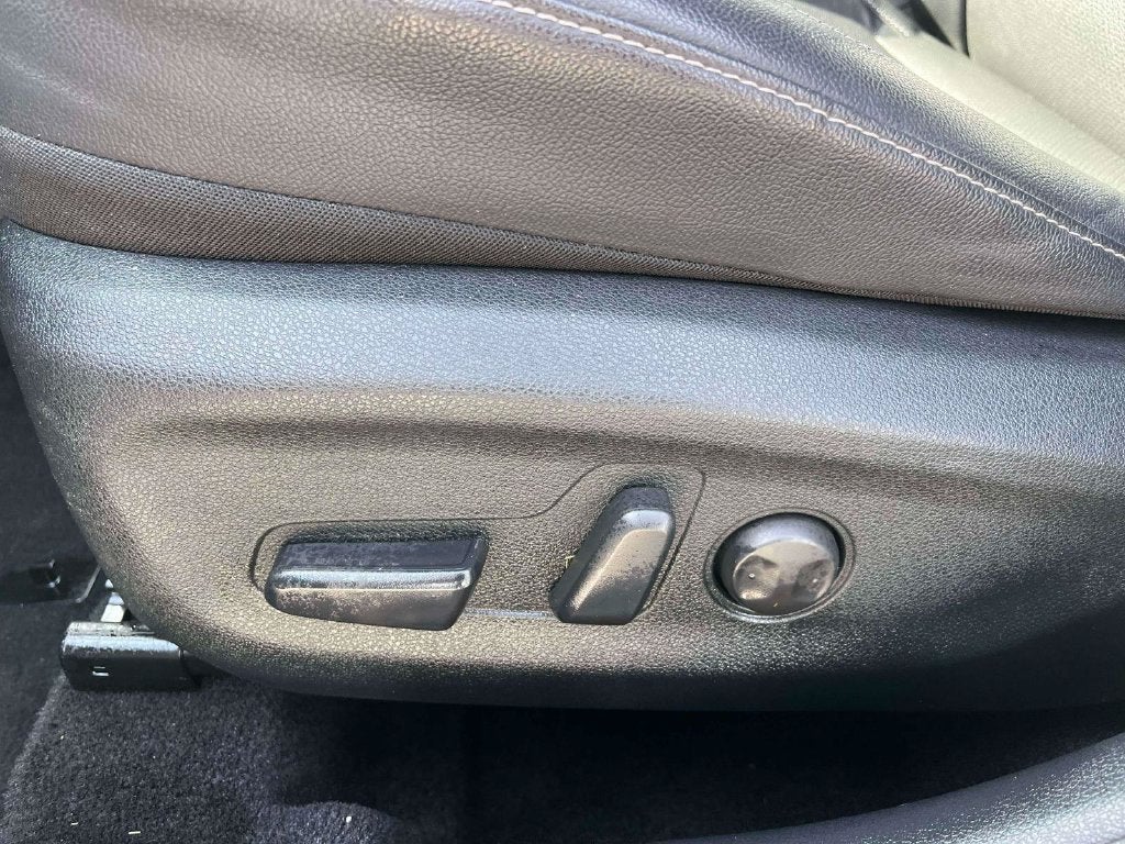 2022 Kia Niro Plug-In Hybrid EX Premium