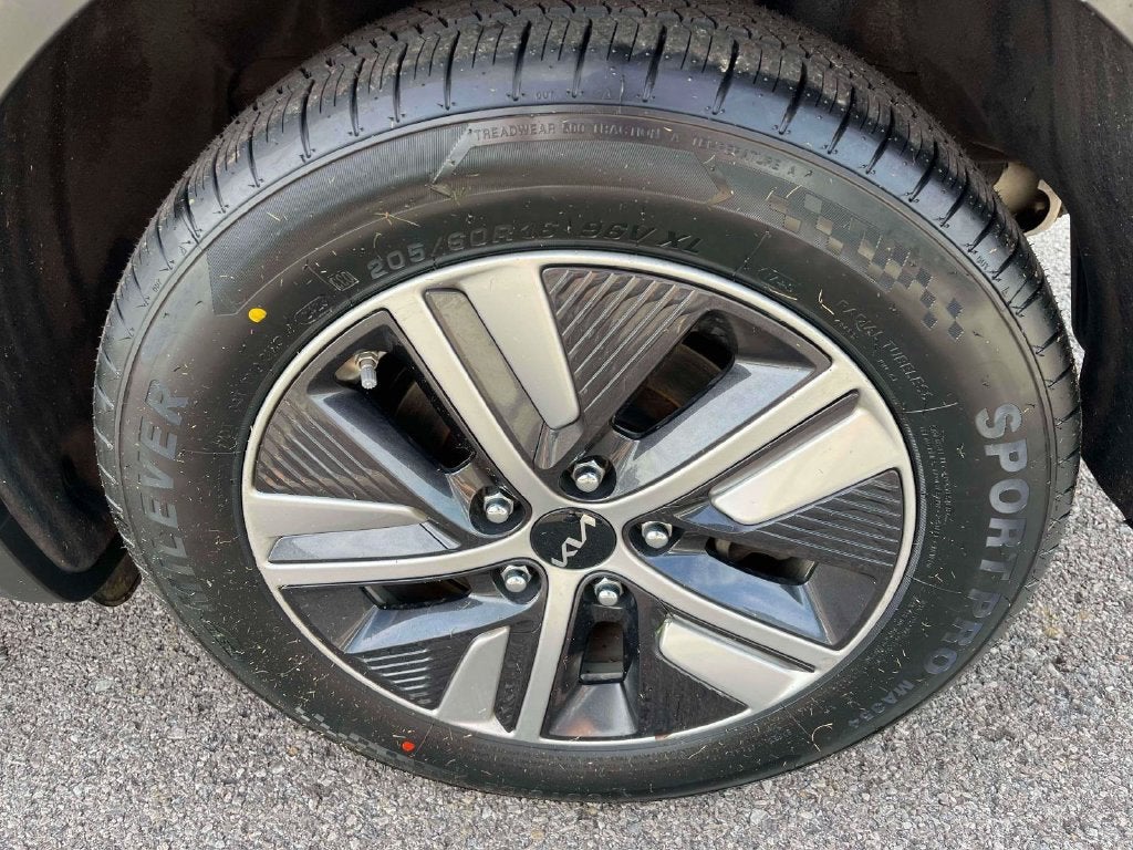 2022 Kia Niro Plug-In Hybrid EX Premium