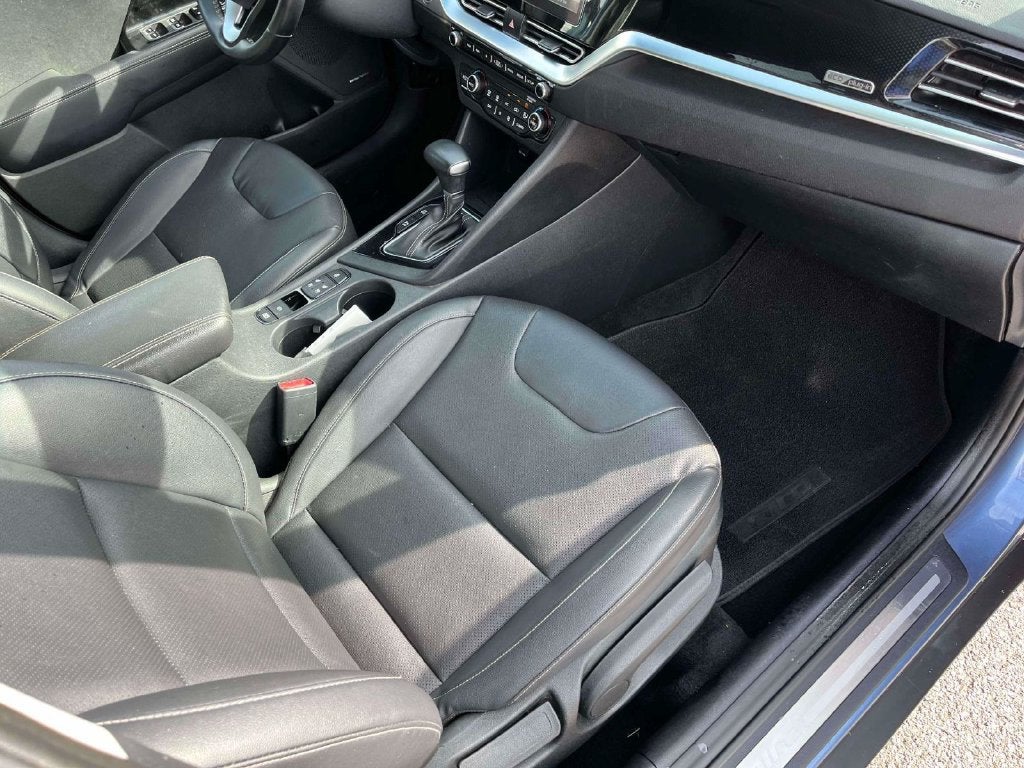 2022 Kia Niro Plug-In Hybrid EX Premium