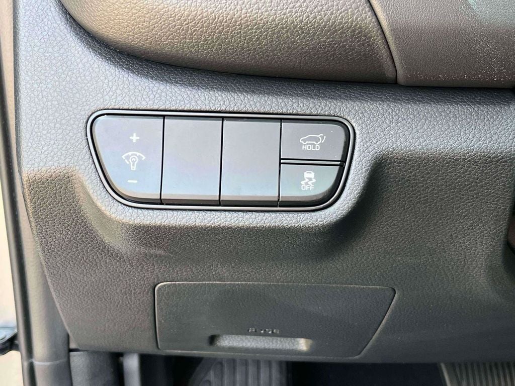 2025 Kia Seltos SX
