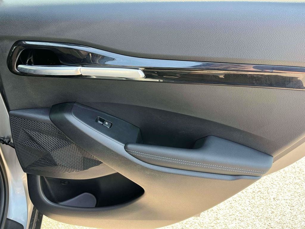 2025 Kia Seltos SX