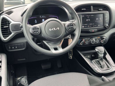 2025 Kia Soul Base