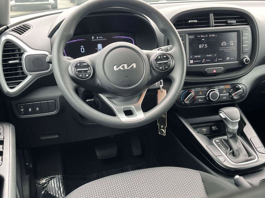 2025 Kia Soul Base