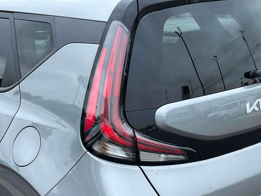 2025 Kia Soul Base