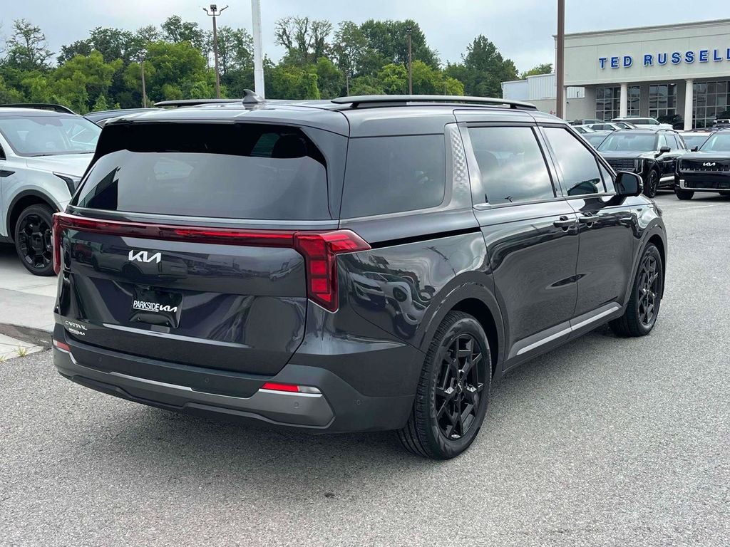 2025 Kia Carnival SX