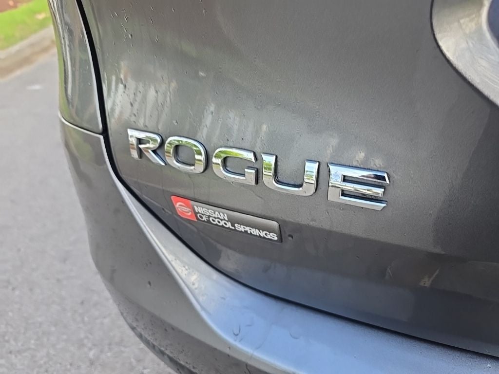 2015 Nissan Rogue SV