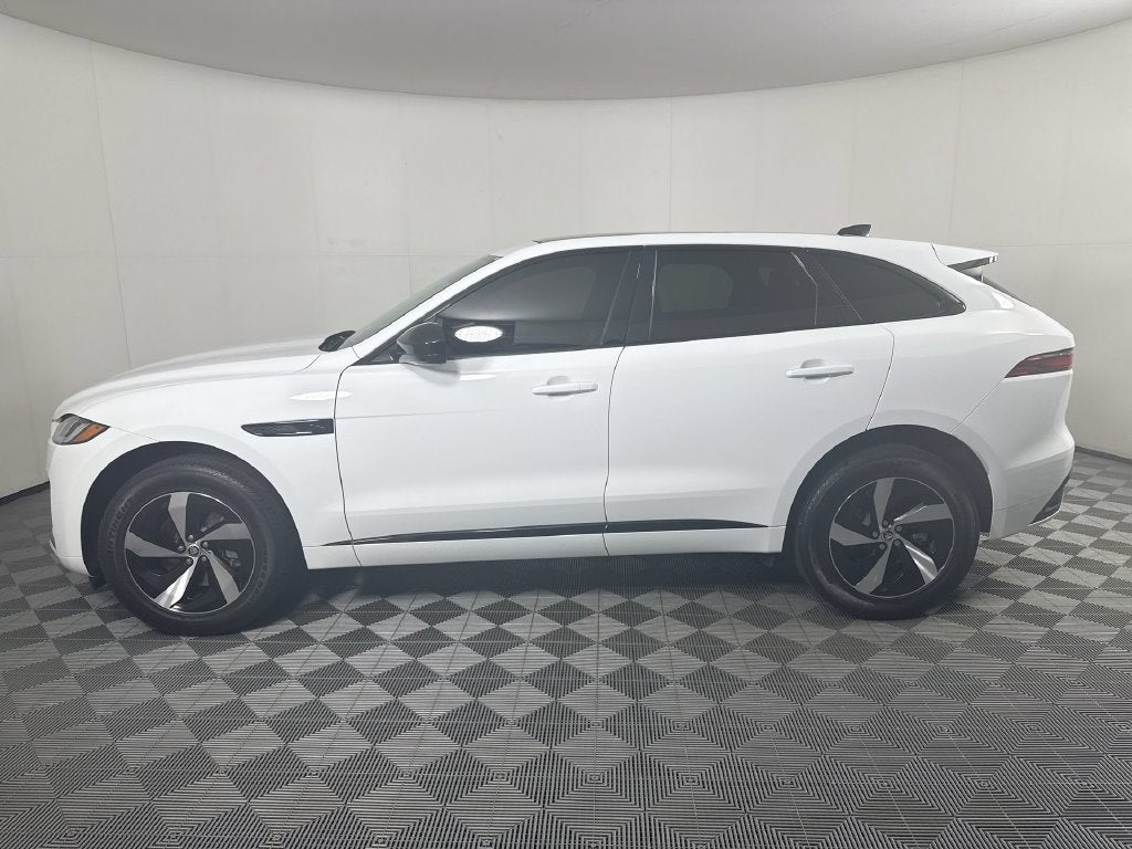 2024 Jaguar F-PACE P250 R-Dynamic S