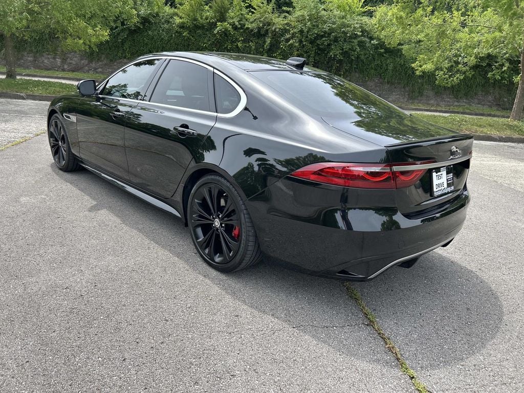 2024 Jaguar XF R-Dynamic SE