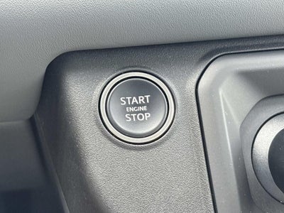 2025 Land Rover Defender X-Dynamic SE