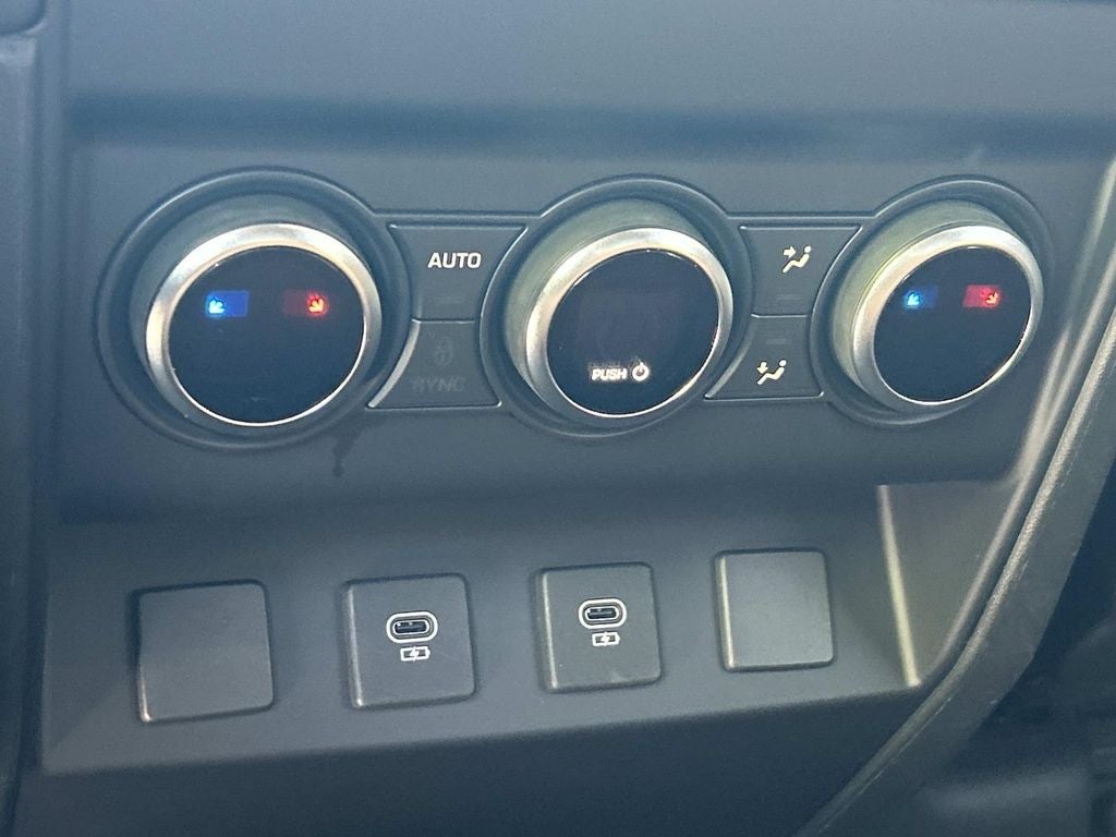 2024 Land Rover Defender S
