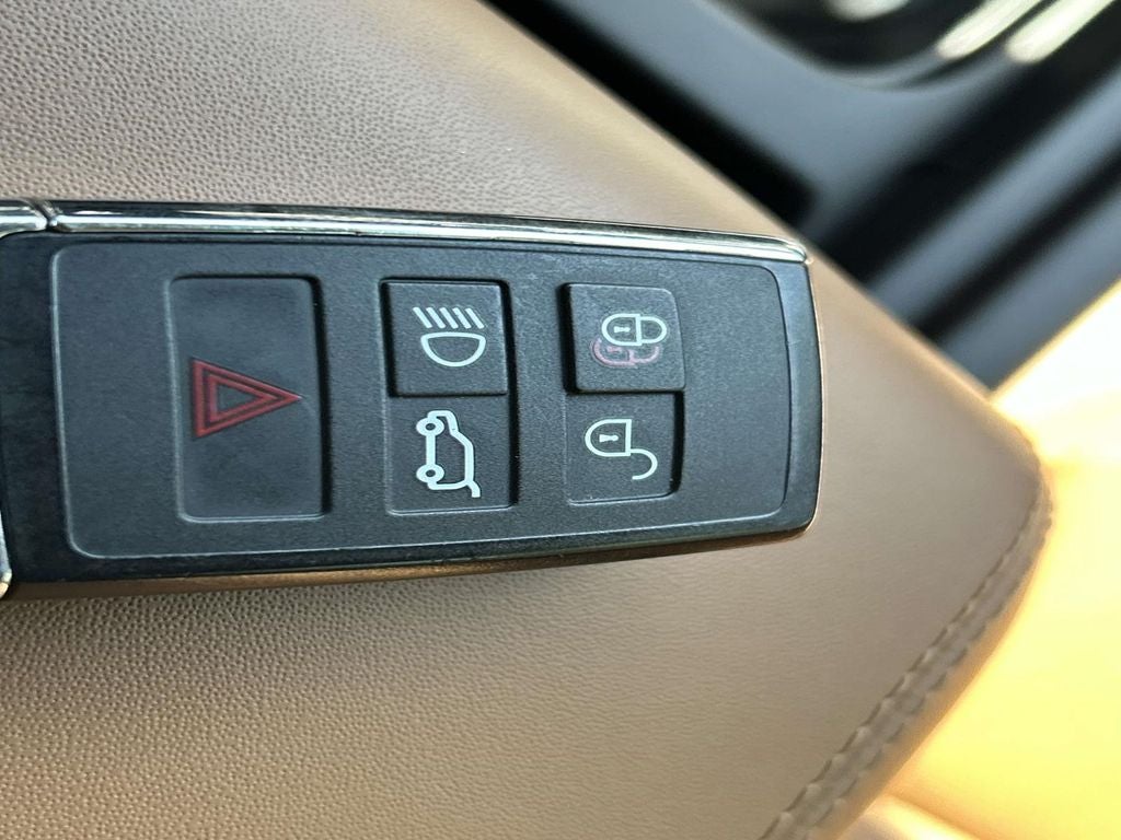 2024 Land Rover Defender S