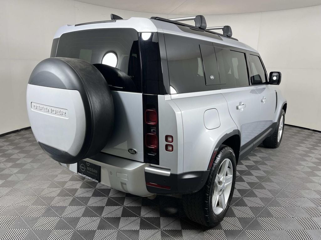 2023 Land Rover Defender 110 SE