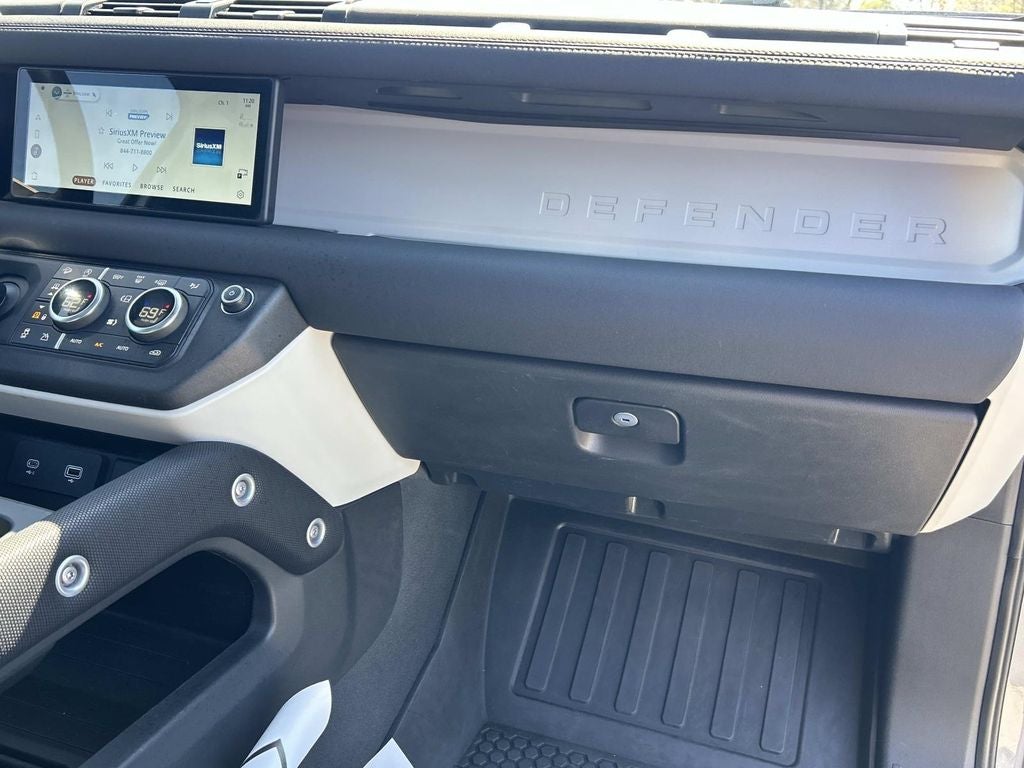 2022 Land Rover Defender X-Dynamic S