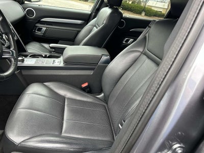 2020 Land Rover Discovery Landmark Edition