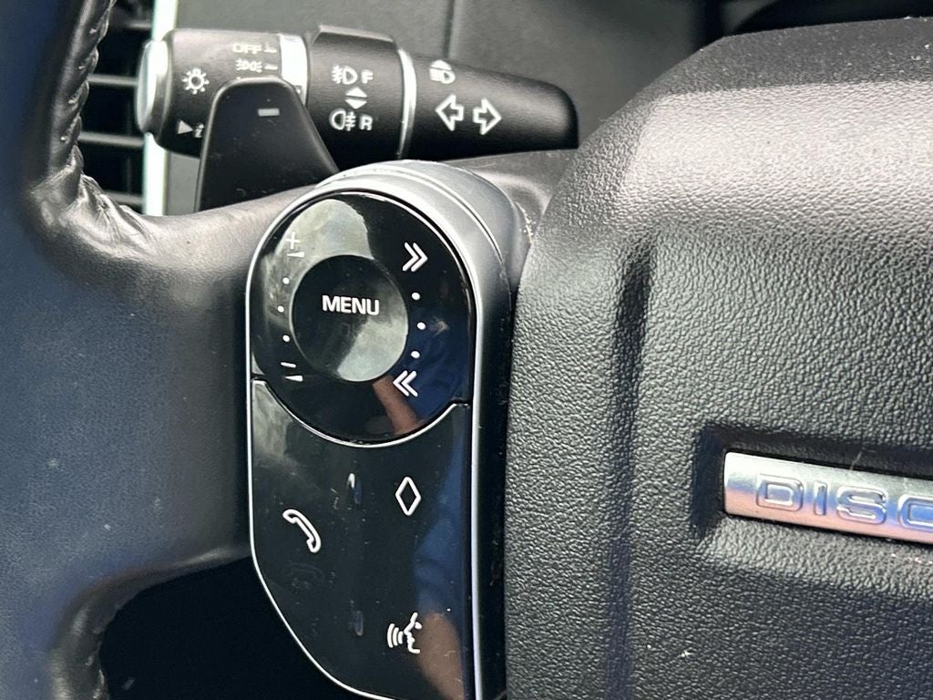 2020 Land Rover Discovery Landmark Edition