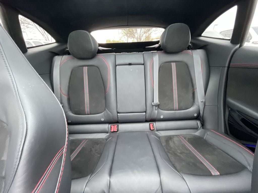 2022 Aston Martin DBX Base