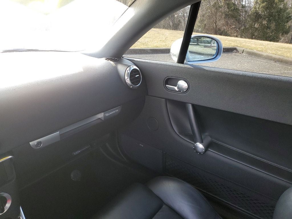 2002 Audi TT 1.8T quattro
