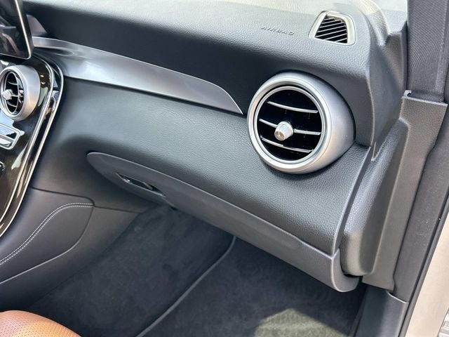 2021 Mercedes-Benz GLC GLC 300
