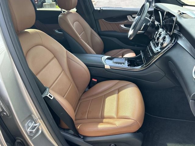 2021 Mercedes-Benz GLC GLC 300