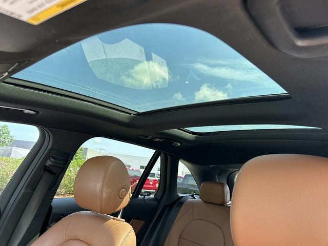 2021 Mercedes-Benz GLC GLC 300