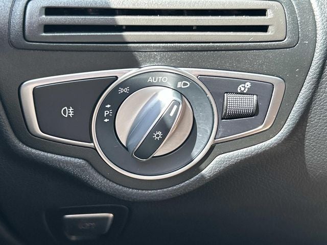 2021 Mercedes-Benz GLC GLC 300