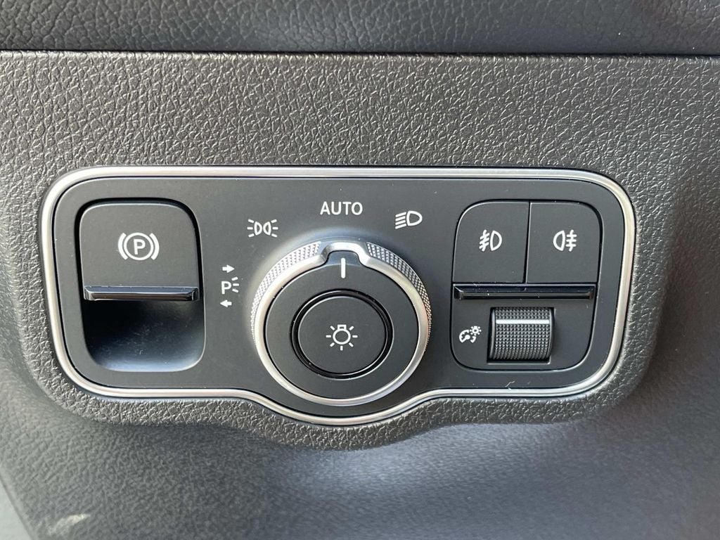 2022 Mercedes-Benz GLB GLB 250