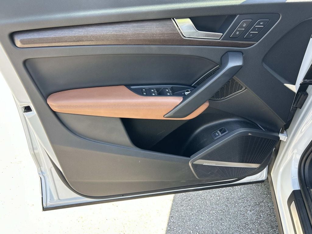 2023 Audi Q5 Premium Plus