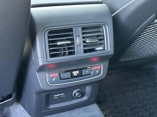 2021 Audi Q5 45 Prestige quattro