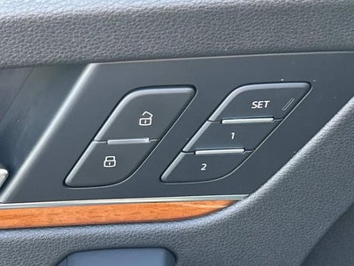 2021 Audi Q5 45 Prestige quattro