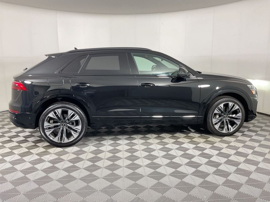 2024 Audi Q8 55 Premium Plus quattro