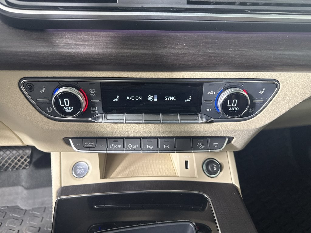 2024 Audi Q5 45 S line Prestige quattro