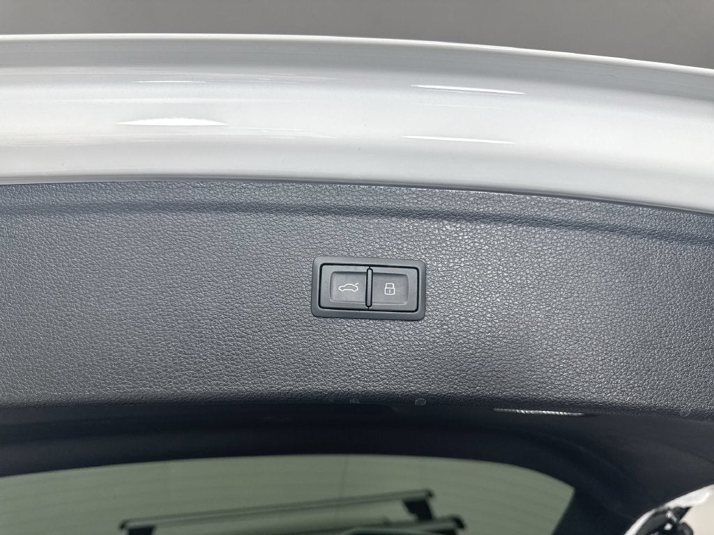 2024 Audi Q5 45 S line Prestige quattro