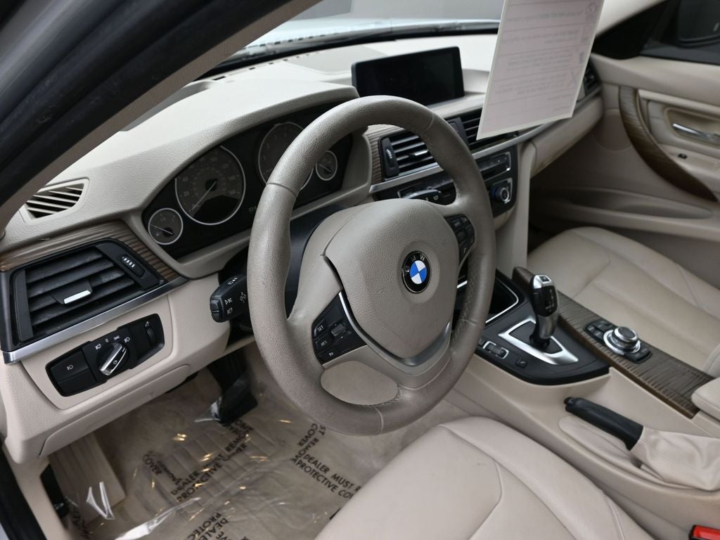 2012 BMW 3 Series 328i