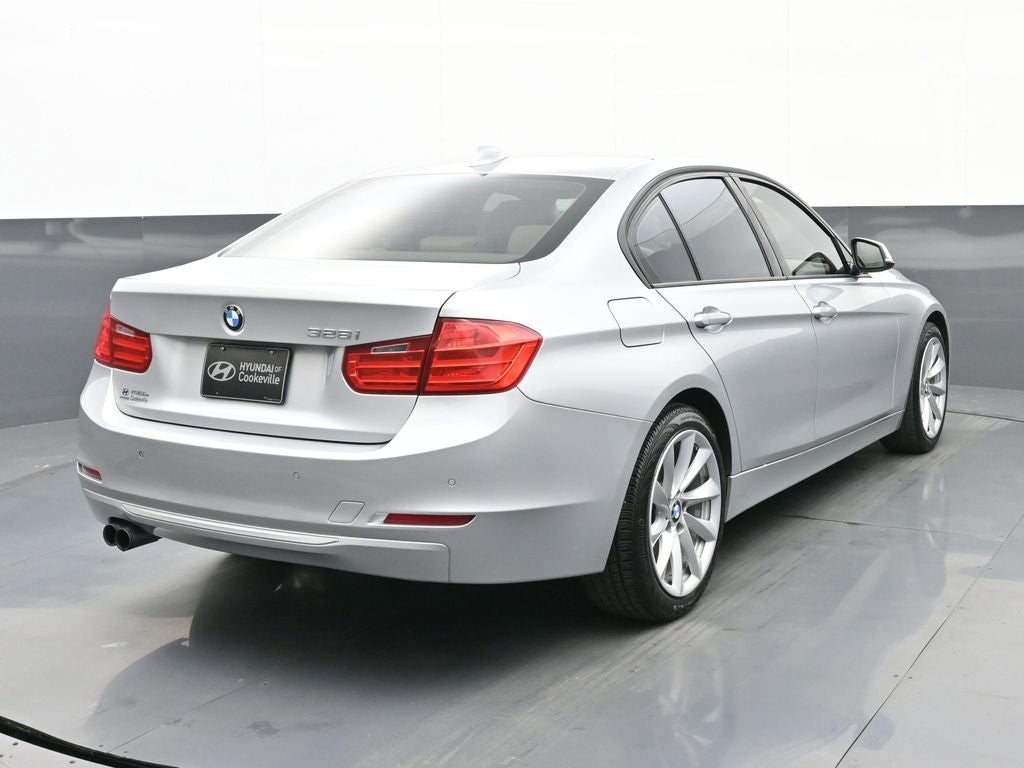 2012 BMW 3 Series 328i