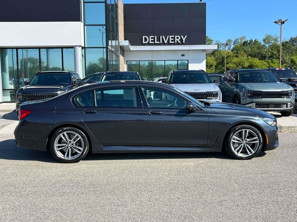 2019 BMW 7 Series 750i xDrive