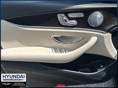 2019 Mercedes-Benz E 300 E 300