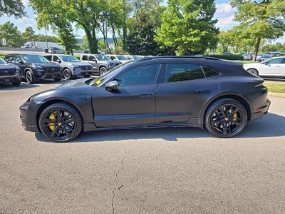 2022 Porsche Taycan Turbo