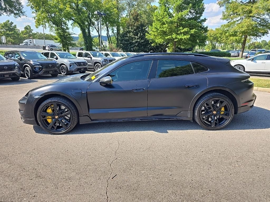 2022 Porsche Taycan Turbo