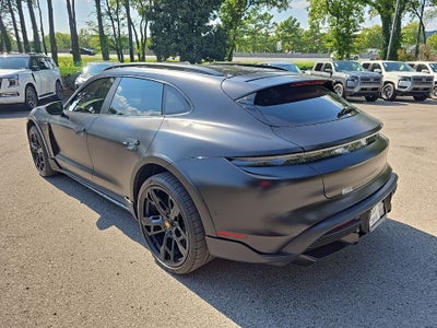 2022 Porsche Taycan Turbo