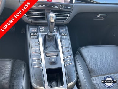 2020 Porsche Macan Base