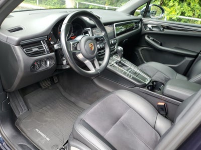 2021 Porsche Macan Base