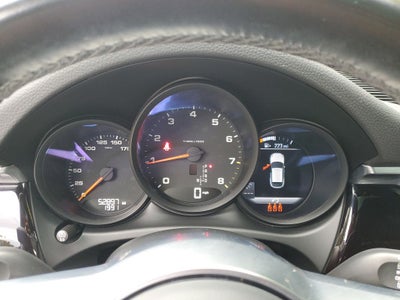 2021 Porsche Macan Base